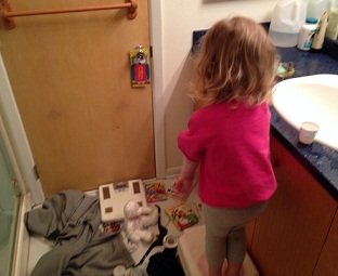 2013-11-05 - A Mess In The Bathroom