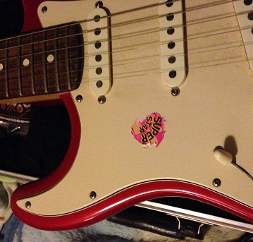 2015-05-12 - Guitar Sticker