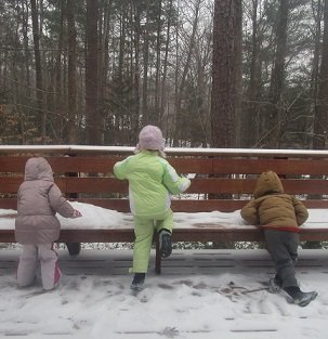 2016-01-22 - Three Kids In Snow